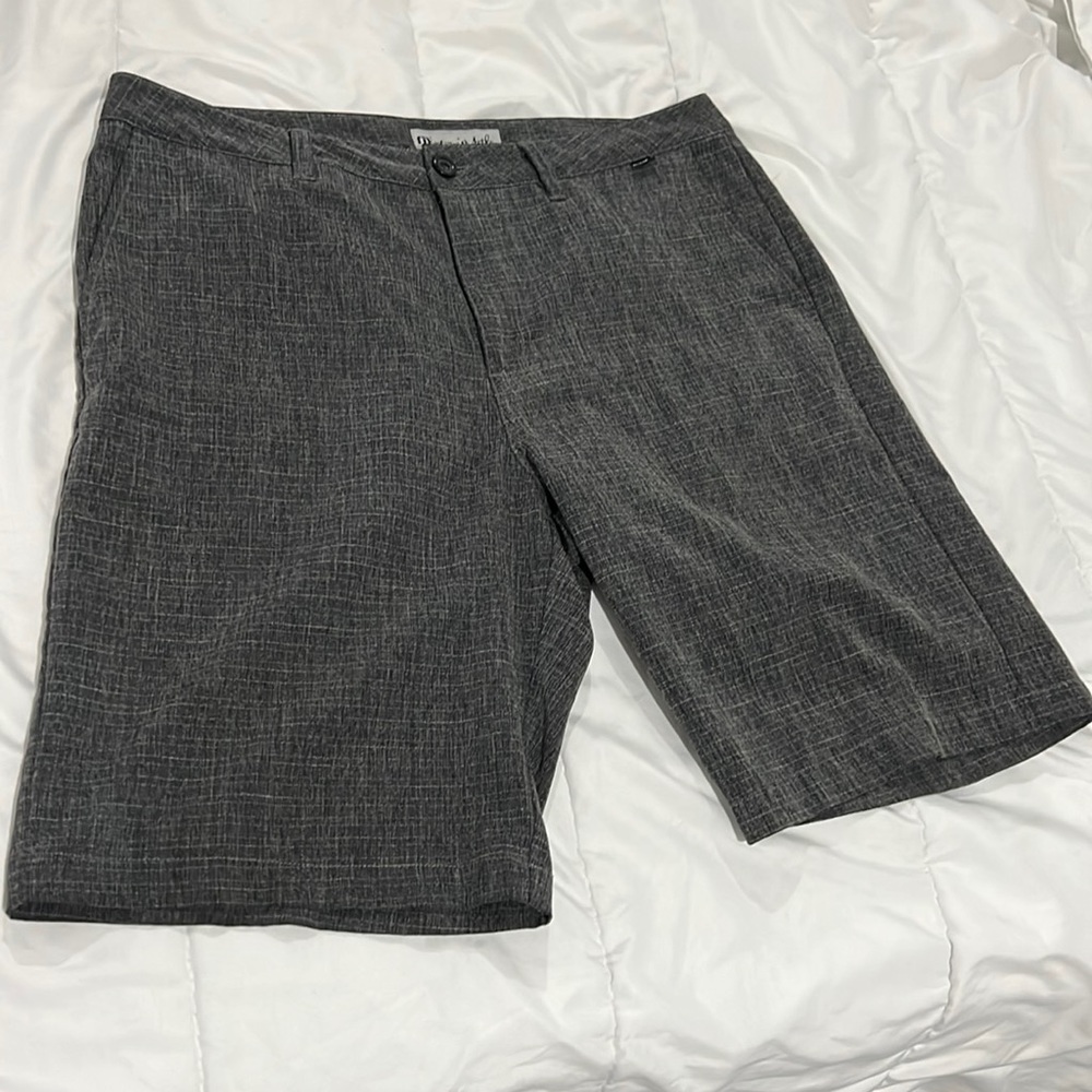 Travis Mathew shorts - size 36